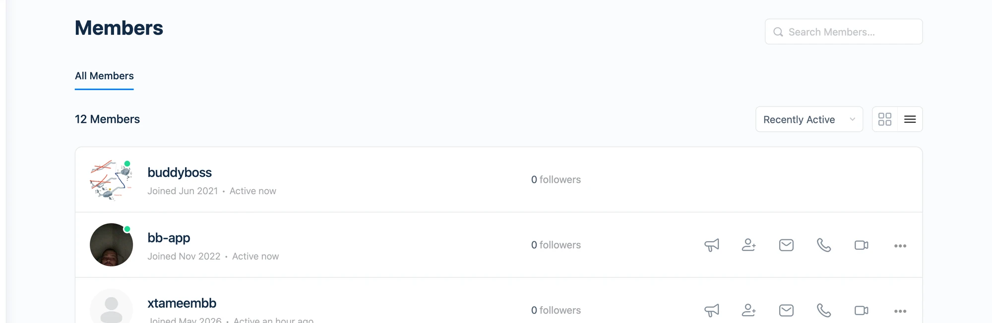 BuddyBoss members directory with audio and video call icons